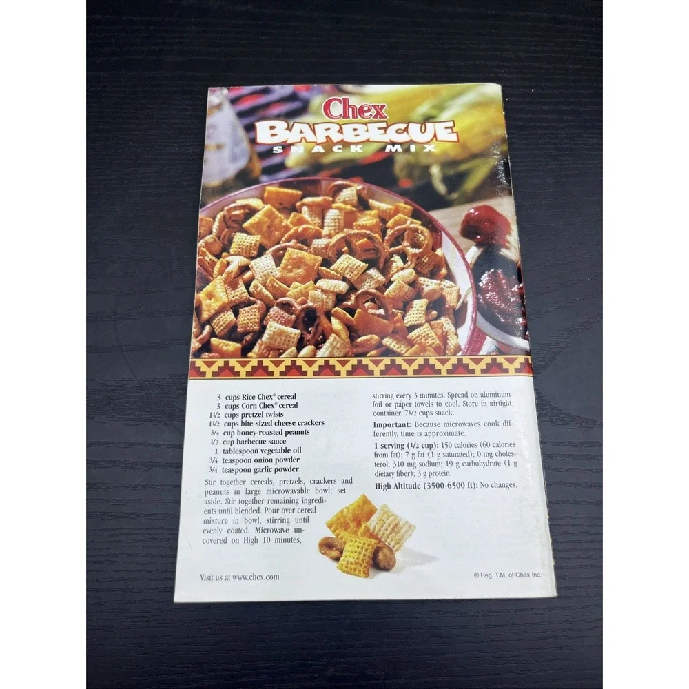 Betty Crocker On The Grill 2000 Cookbook Chex Recipes BBQ‎ Booklet